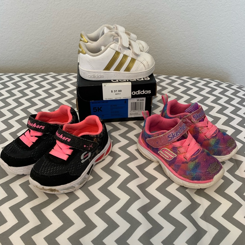 Toddler sneakers